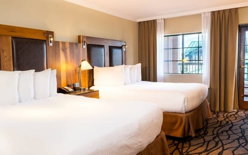 Deluxe Two Queen Guest Rooms